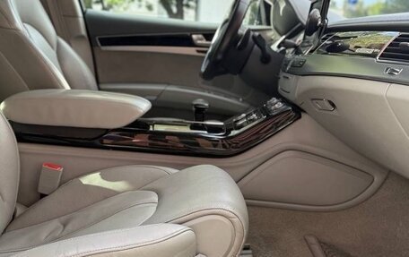 Audi A8, 2013 год, 3 200 000 рублей, 15 фотография