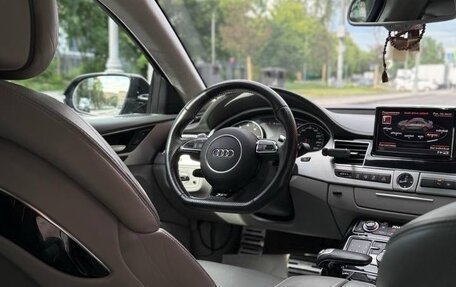 Audi A8, 2013 год, 3 200 000 рублей, 23 фотография
