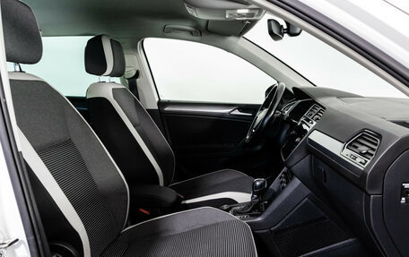 Volkswagen Tiguan II, 2018 год, 2 099 000 рублей, 22 фотография