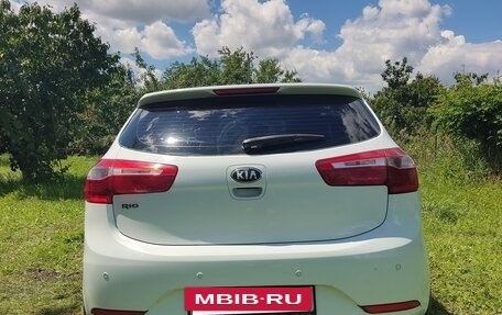 KIA Rio III рестайлинг, 2014 год, 980 000 рублей, 12 фотография