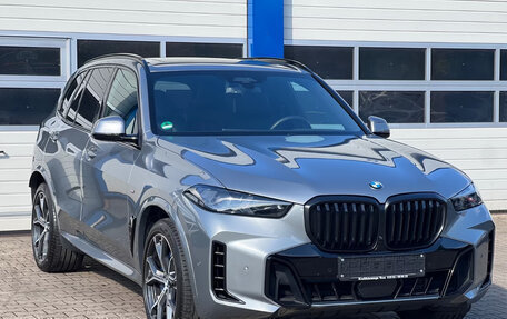 BMW X5, 2024 год, 9 270 000 рублей, 2 фотография