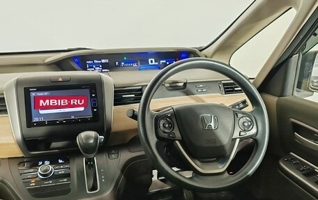 Honda Freed II, 2018 год, 1 590 000 рублей, 11 фотография