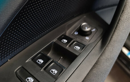 Volkswagen Tiguan, 2025 год, 4 599 000 рублей, 14 фотография