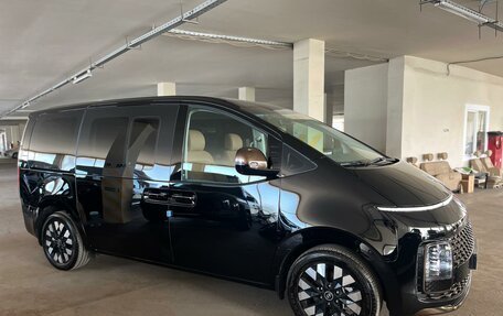 Hyundai Staria, 2025 год, 5 747 000 рублей, 24 фотография