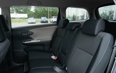 Toyota Wish II, 2010 год, 1 470 000 рублей, 12 фотография