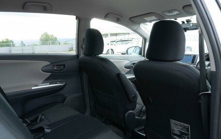 Toyota Wish II, 2010 год, 1 470 000 рублей, 17 фотография