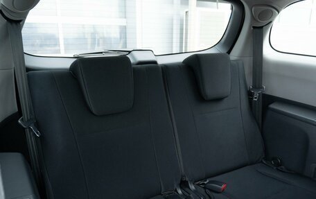 Toyota Wish II, 2010 год, 1 470 000 рублей, 14 фотография