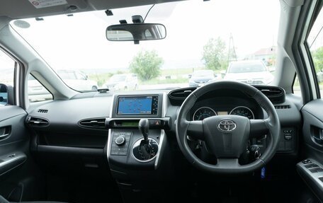 Toyota Wish II, 2010 год, 1 470 000 рублей, 11 фотография