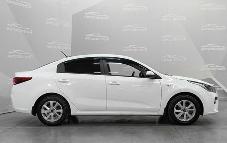 KIA Rio IV, 2018 год, 1 500 000 рублей, 6 фотография
