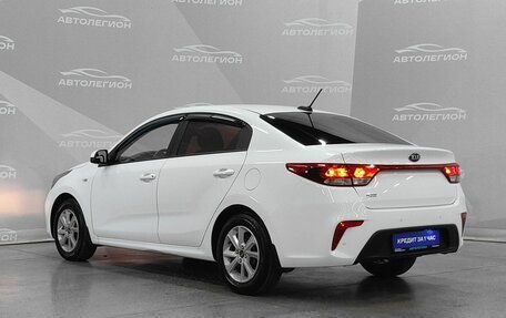 KIA Rio IV, 2018 год, 1 500 000 рублей, 3 фотография