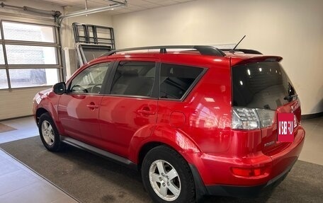 Mitsubishi Outlander III рестайлинг 3, 2011 год, 849 900 рублей, 6 фотография