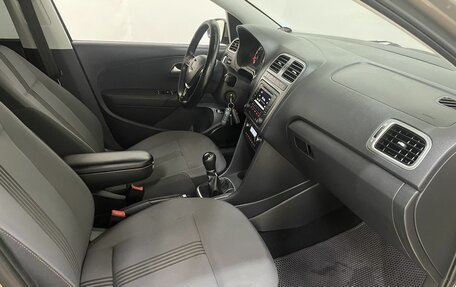 Volkswagen Polo VI (EU Market), 2016 год, 1 099 000 рублей, 19 фотография