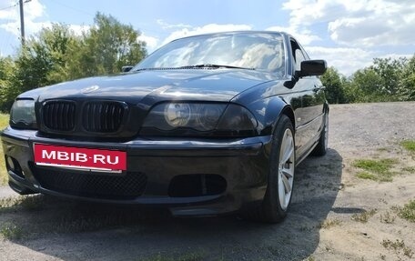 BMW 3 серия, 2001 год, 450 000 рублей, 1 фотография