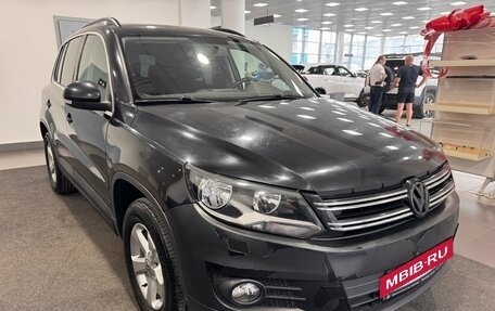 Volkswagen Tiguan I, 2015 год, 999 800 рублей, 3 фотография