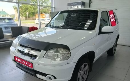 Chevrolet Niva I рестайлинг, 2018 год, 580 000 рублей, 1 фотография