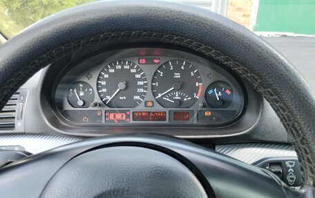 BMW 3 серия, 2001 год, 450 000 рублей, 15 фотография