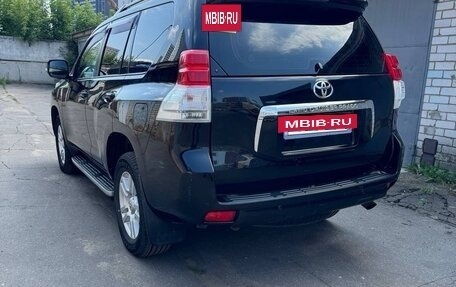 Toyota Land Cruiser Prado 150 рестайлинг 2, 2012 год, 2 800 000 рублей, 6 фотография