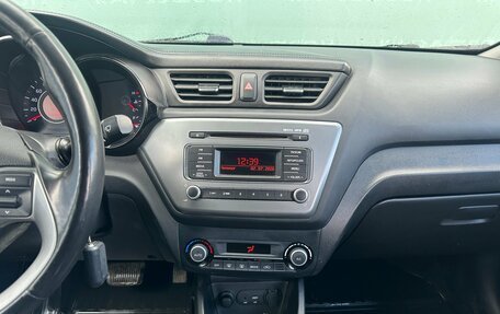 KIA Rio III рестайлинг, 2016 год, 960 000 рублей, 10 фотография
