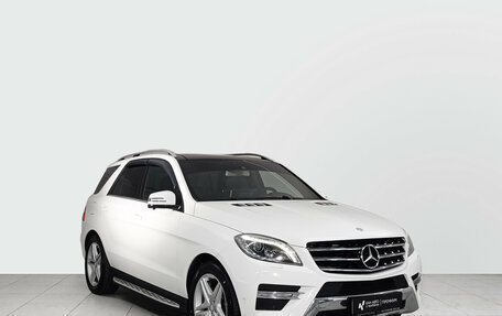 Mercedes-Benz M-Класс, 2013 год, 2 521 000 рублей, 3 фотография