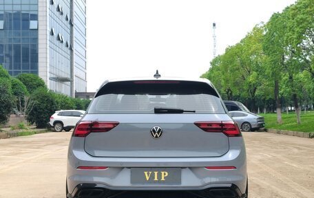 Volkswagen Golf VIII, 2023 год, 2 050 000 рублей, 6 фотография