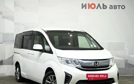 Honda Stepwgn IV, 2017 год, 2 250 000 рублей, 3 фотография