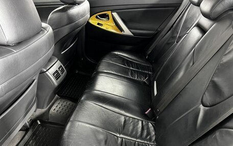 Toyota Camry, 2007 год, 1 120 000 рублей, 11 фотография
