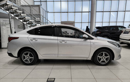 Hyundai Solaris II рестайлинг, 2020 год, 1 350 000 рублей, 8 фотография