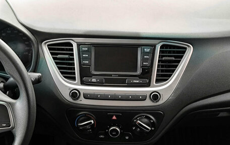 Hyundai Solaris II рестайлинг, 2020 год, 1 350 000 рублей, 19 фотография