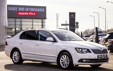 Skoda Superb III рестайлинг, 2013 год, 1 055 000 рублей, 3 фотография
