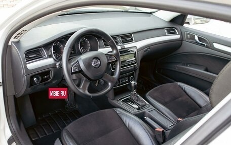 Skoda Superb III рестайлинг, 2013 год, 1 055 000 рублей, 13 фотография