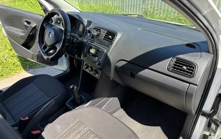 Volkswagen Polo VI (EU Market), 2019 год, 950 000 рублей, 22 фотография