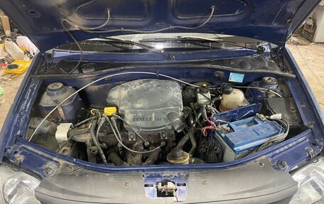 Renault Logan I, 2007 год, 80 000 рублей, 3 фотография