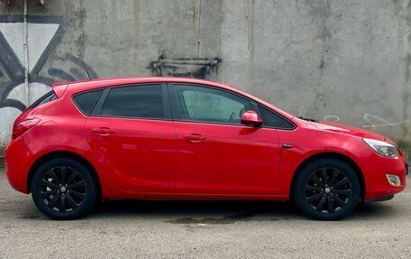 Opel Astra J, 2011 год, 799 000 рублей, 4 фотография