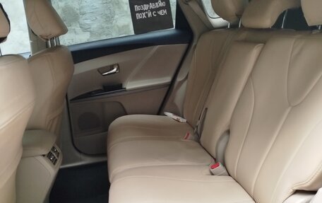 Toyota Venza I, 2010 год, 1 930 000 рублей, 21 фотография