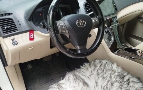 Toyota Venza I, 2010 год, 1 930 000 рублей, 5 фотография
