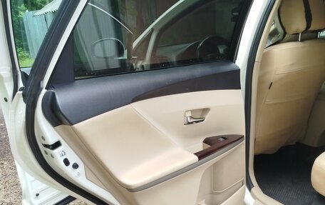 Toyota Venza I, 2010 год, 1 930 000 рублей, 19 фотография