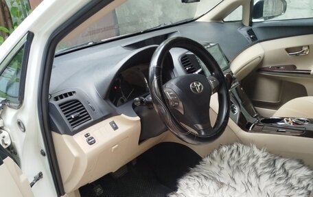 Toyota Venza I, 2010 год, 1 930 000 рублей, 17 фотография