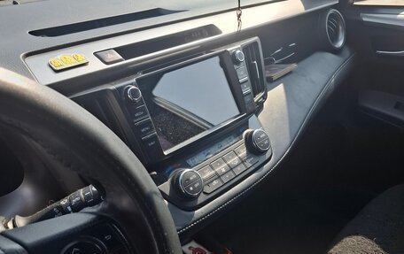 Toyota RAV4, 2018 год, 2 830 000 рублей, 19 фотография