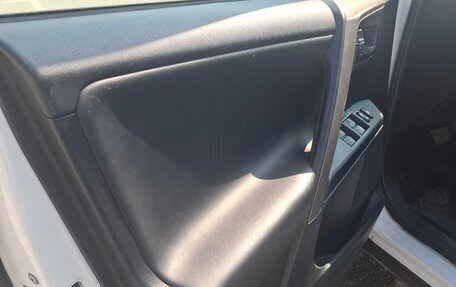 Toyota RAV4, 2018 год, 2 830 000 рублей, 17 фотография