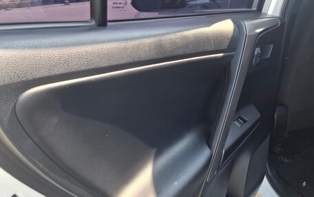 Toyota RAV4, 2018 год, 2 830 000 рублей, 22 фотография