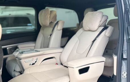 Mercedes-Benz V-Класс, 2026 год, 12 700 000 рублей, 8 фотография