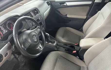 Volkswagen Jetta VI, 2013 год, 849 000 рублей, 10 фотография