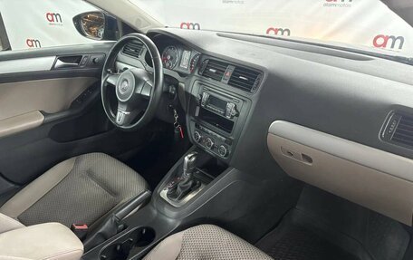 Volkswagen Jetta VI, 2013 год, 849 000 рублей, 12 фотография