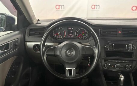 Volkswagen Jetta VI, 2013 год, 849 000 рублей, 11 фотография