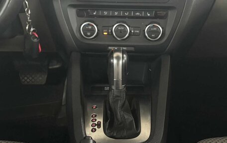 Volkswagen Jetta VI, 2013 год, 849 000 рублей, 16 фотография