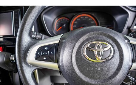 Toyota Roomy I, 2019 год, 1 349 000 рублей, 16 фотография