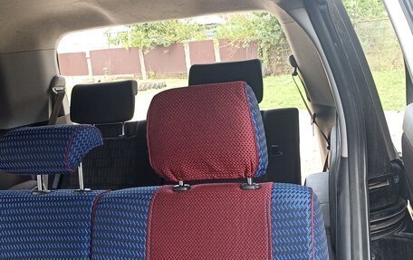 Toyota ISis I, 2011 год, 1 400 000 рублей, 19 фотография