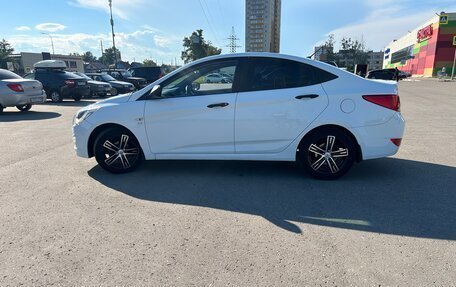 Hyundai Solaris II рестайлинг, 2014 год, 990 000 рублей, 5 фотография