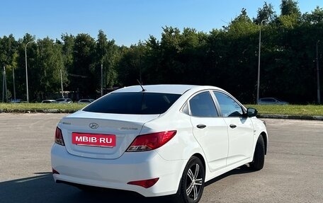 Hyundai Solaris II рестайлинг, 2014 год, 990 000 рублей, 3 фотография