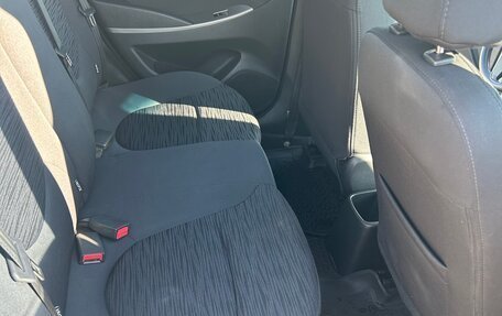 Hyundai Solaris II рестайлинг, 2014 год, 990 000 рублей, 11 фотография
